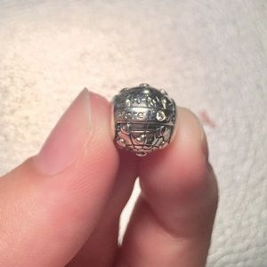 2018 Pandora Club Charm
